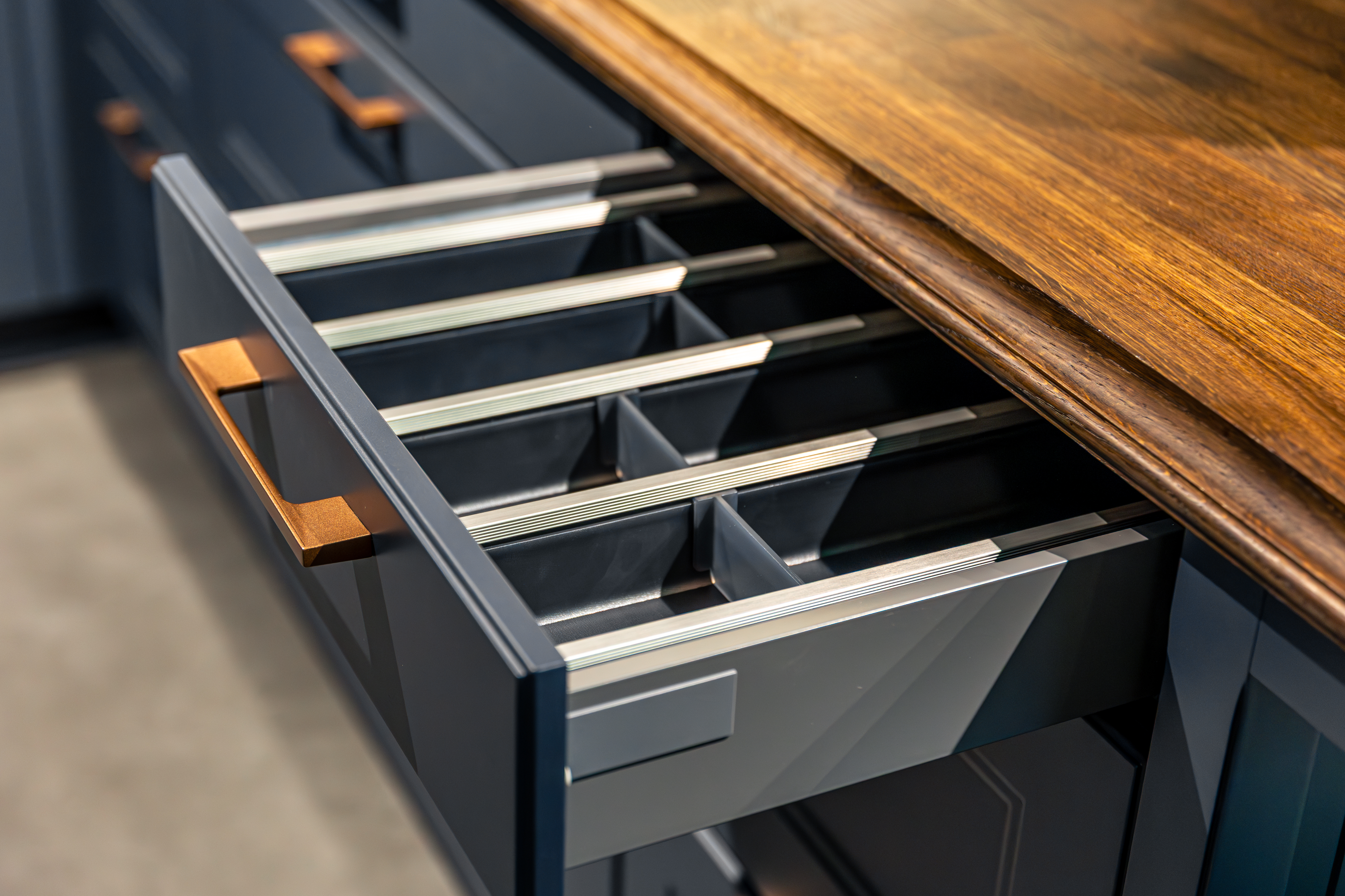 Kitchen accessories and fittings at Glasco Traders